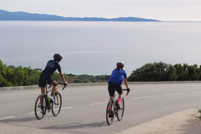 Vélo de route × Corse