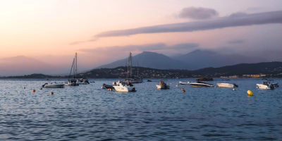 Séjours et stages de voile à Ajaccio