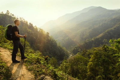 Randonneurs dans les montagnes du Vietnam