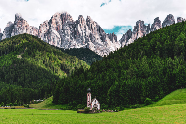 Voyage Italie : explorez les séjours sportifs de Decathlon Travel