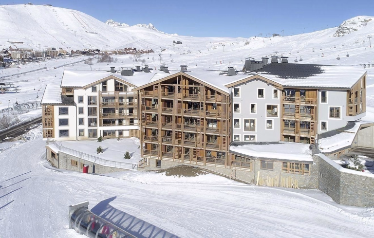 Découvrez l'Alpe d'Huez : Un Domaine Skiable Inoubliable
