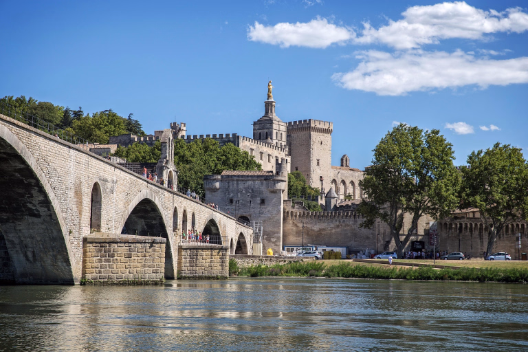 Découvrez nos voyages sportifs à Avignon pour vos prochaines vacances