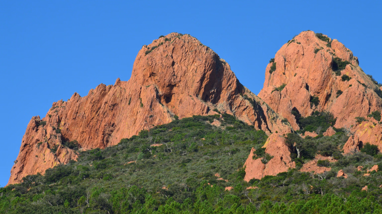 Nos voyages sportifs dans le Massif de l'Esterel en France