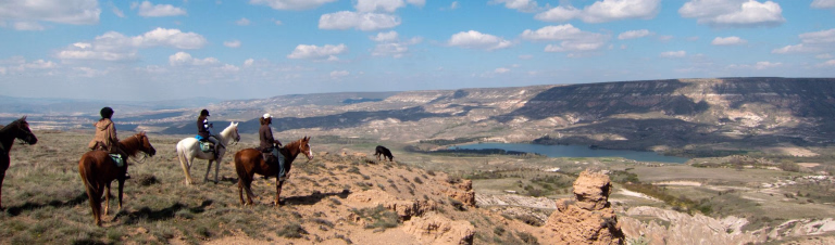 Retrouvez tous nos séjours de randonnée équestre en Turquie