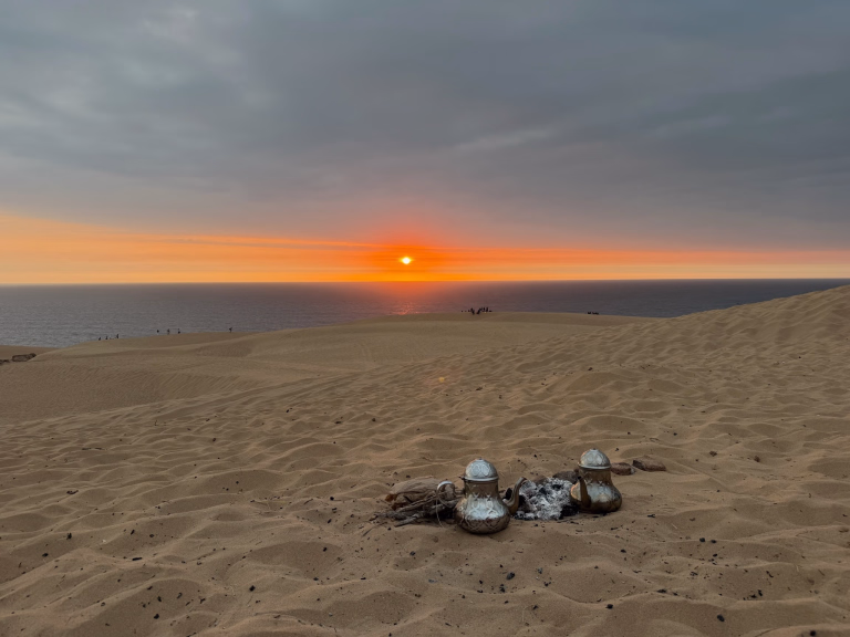 Sunset sur une plage au Maroc