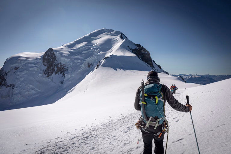 Matériel et équipement ascension du mont-blanc