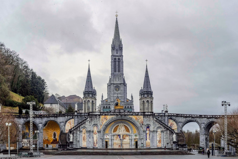 Découvrez nos voyages sportifs à Lourdes pour vos prochaines vacances