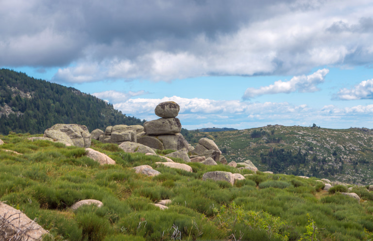 Nos séjours de treks organisés dans le Massif Central
