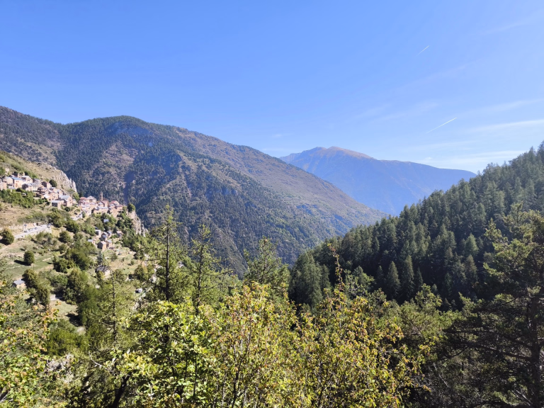 Rando terroir et via ferrata dans les Alpes du Sud