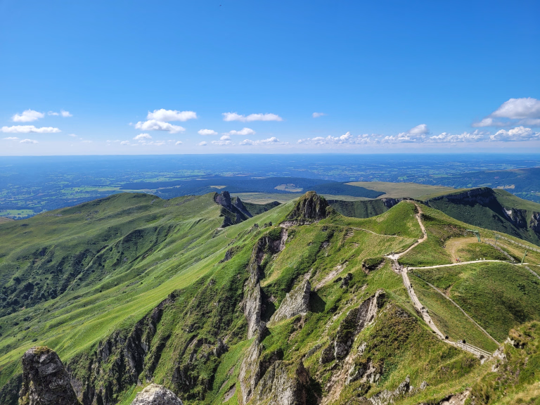 Le Tour du Cantal - GR400 Trek et Randonnée en Auvergne