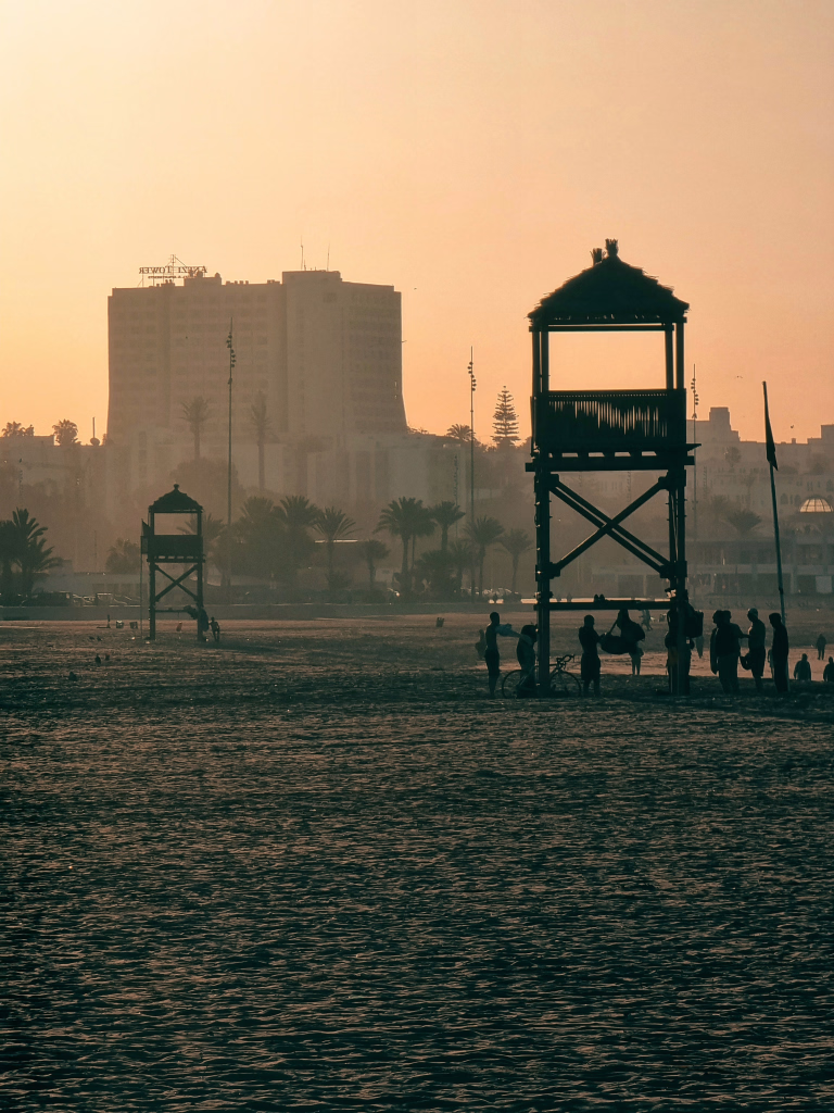 Plage d'Agadir au couché de soleil © Plage d'Agadir au couché de soleil