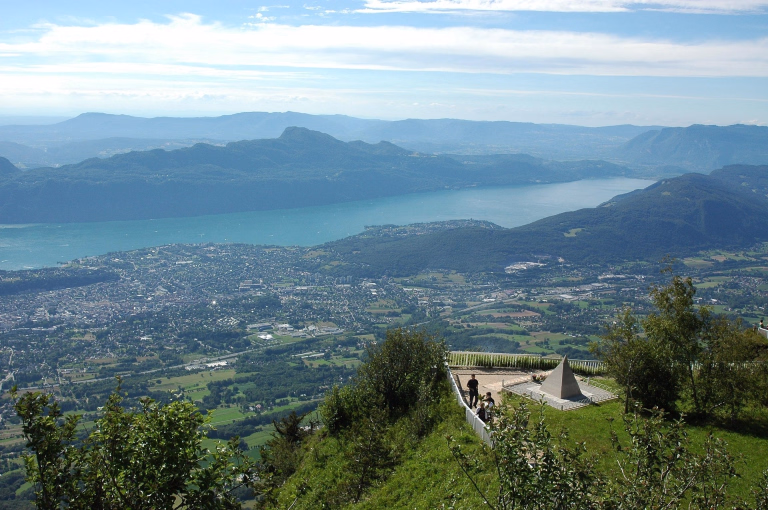 Lac du Bourget dans les Alpes