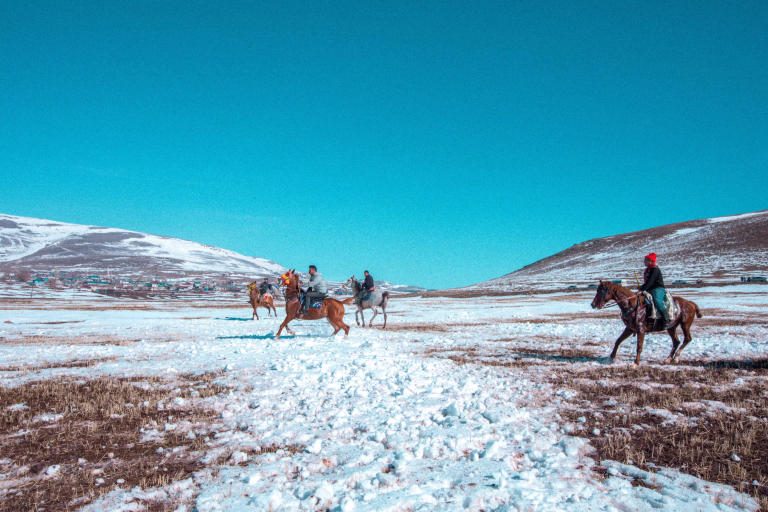 Découvrez nos séjours randonnée équestre en mongolie