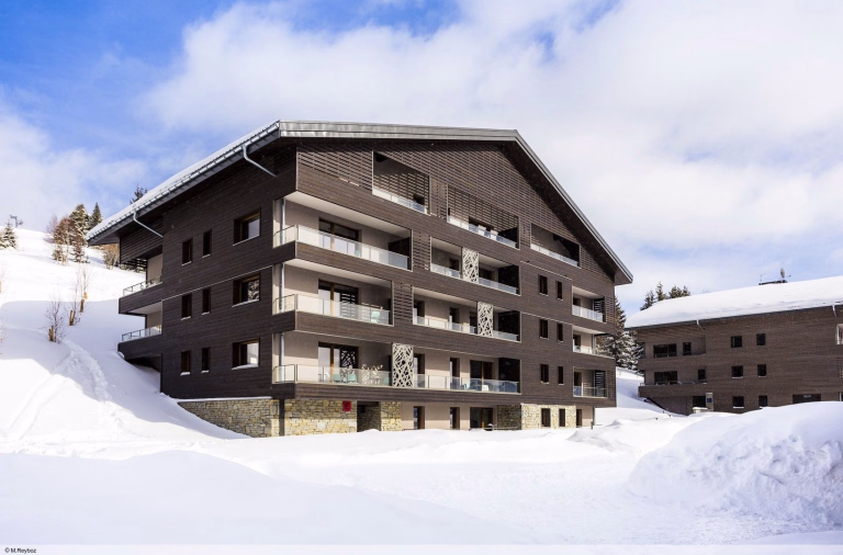 Découvrez l'Espace Diamant, un domaine skiable qui regroupe 5 stations de ski.