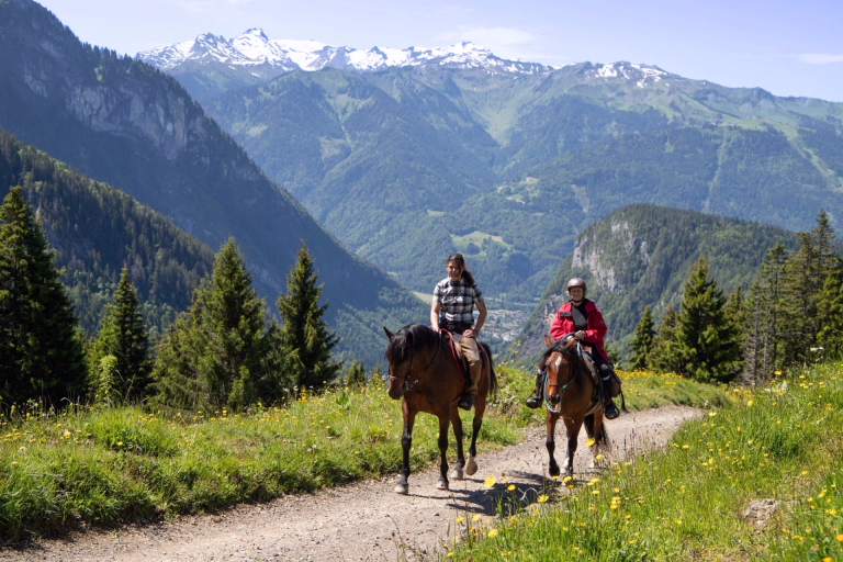 Séjours randonnée équestre en Haute-Savoie