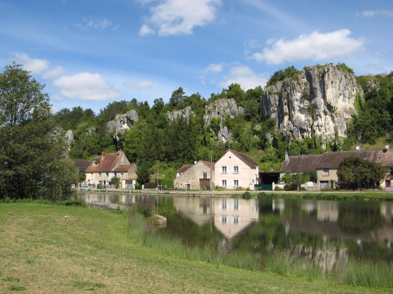 Découvrez nos voyages sportifs à Mouron-sur-Yonne.