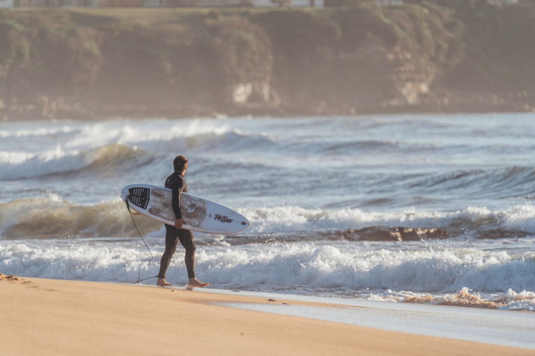 Surf à Ericeira : surf camps dans la capitale européenne du surf